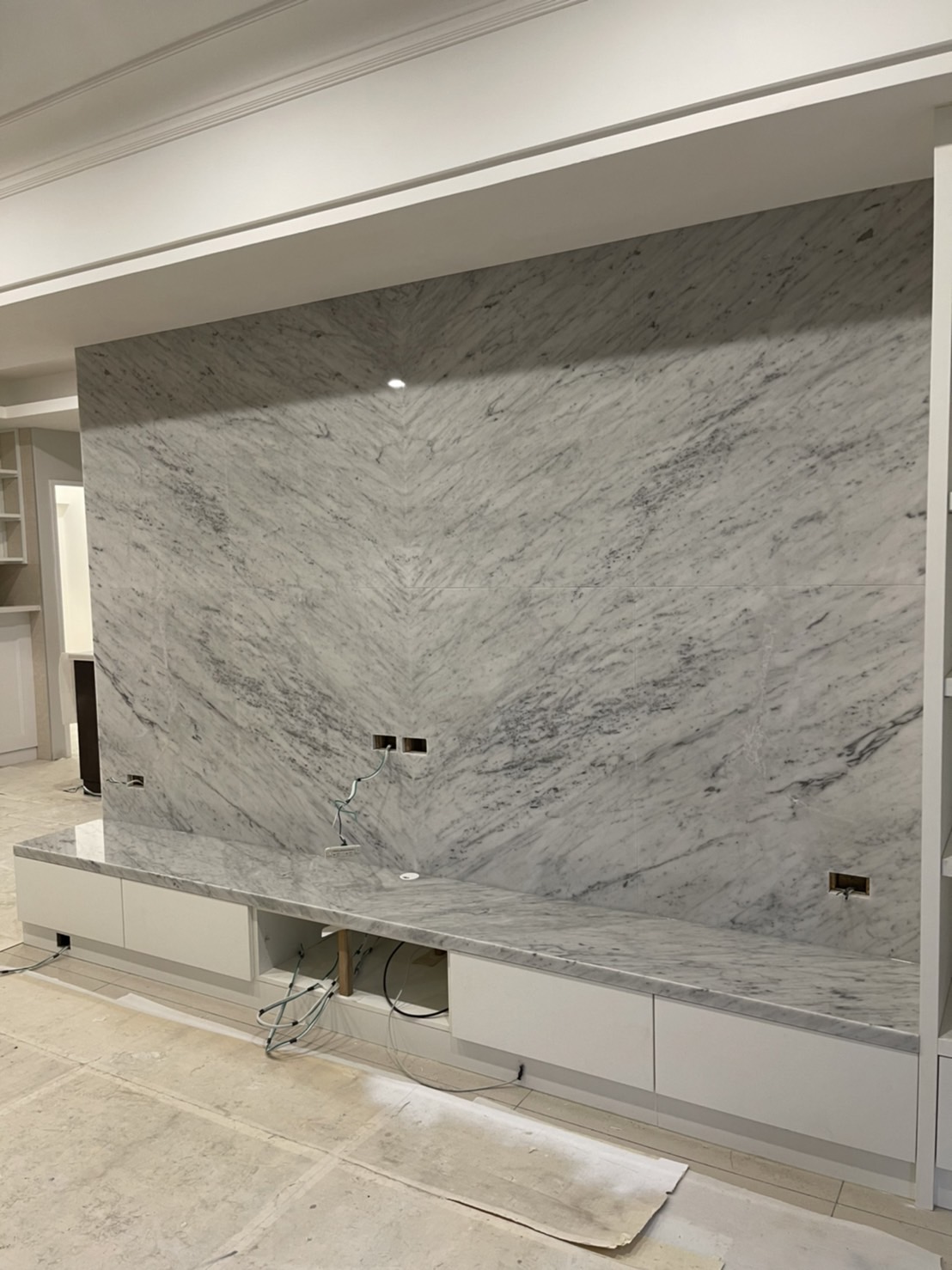卡拉拉白-牆面+檯面