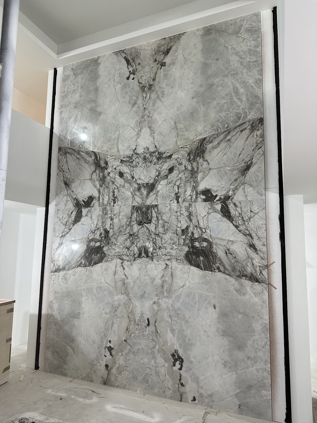 冰島藍灰-端景牆