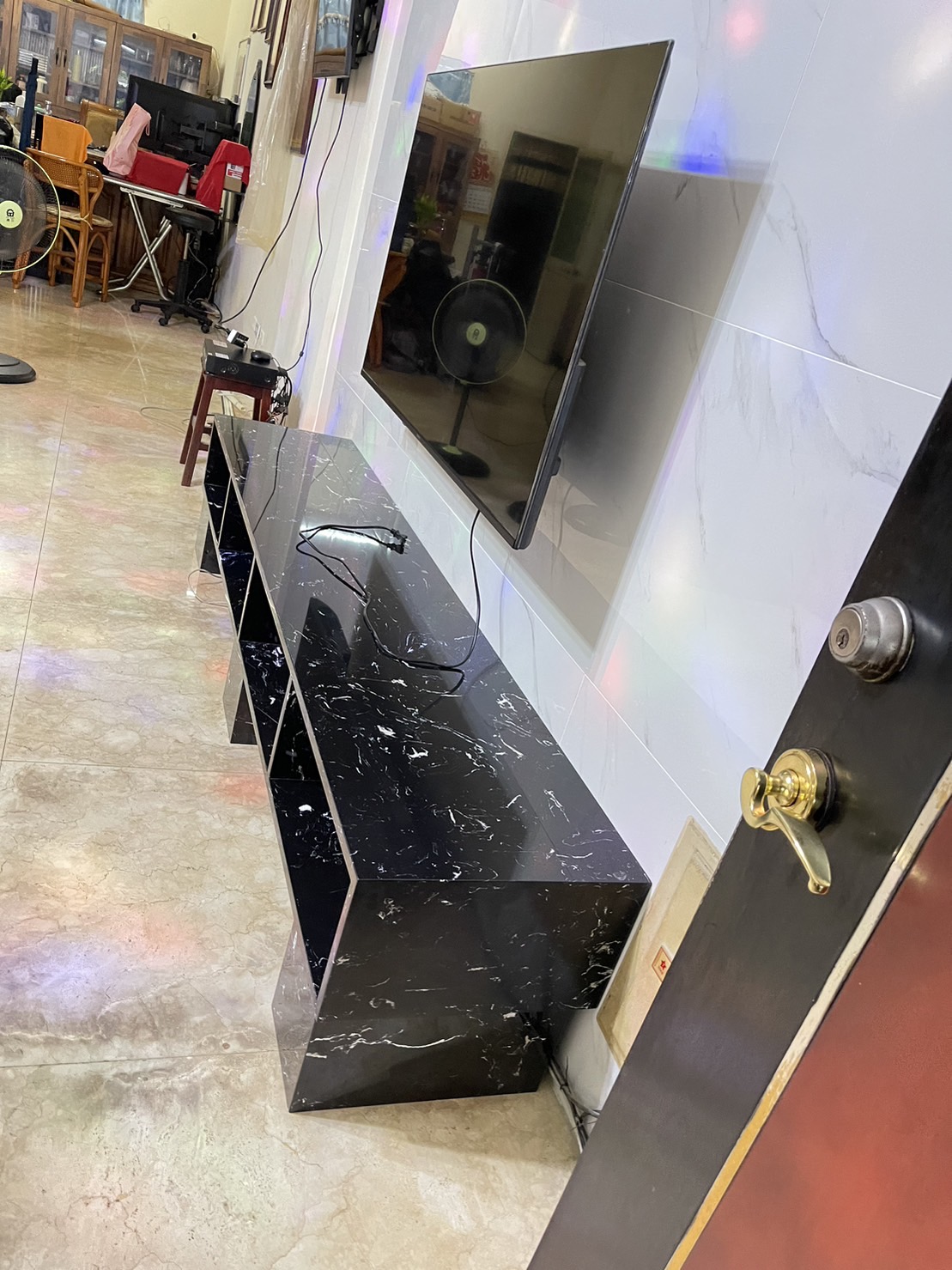 黑蝴蝶人造石-電視檯面