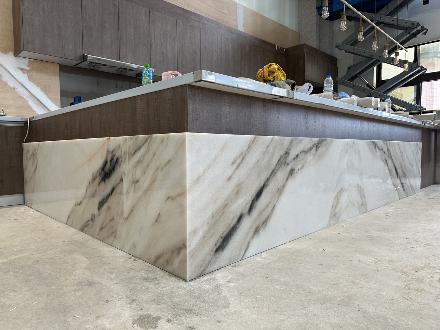 巧克力-櫃台立面