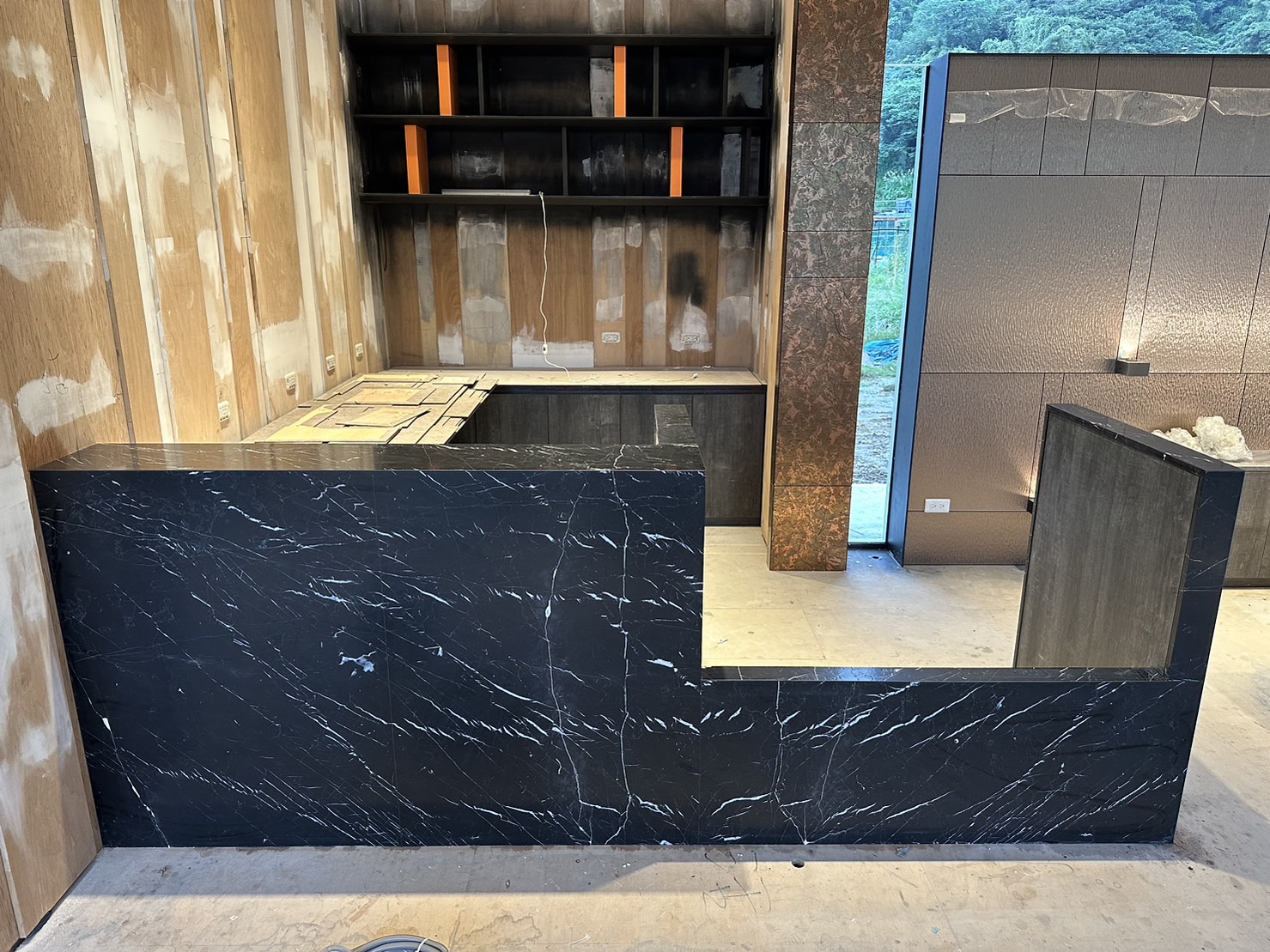 黑雲石仿古面-檯面