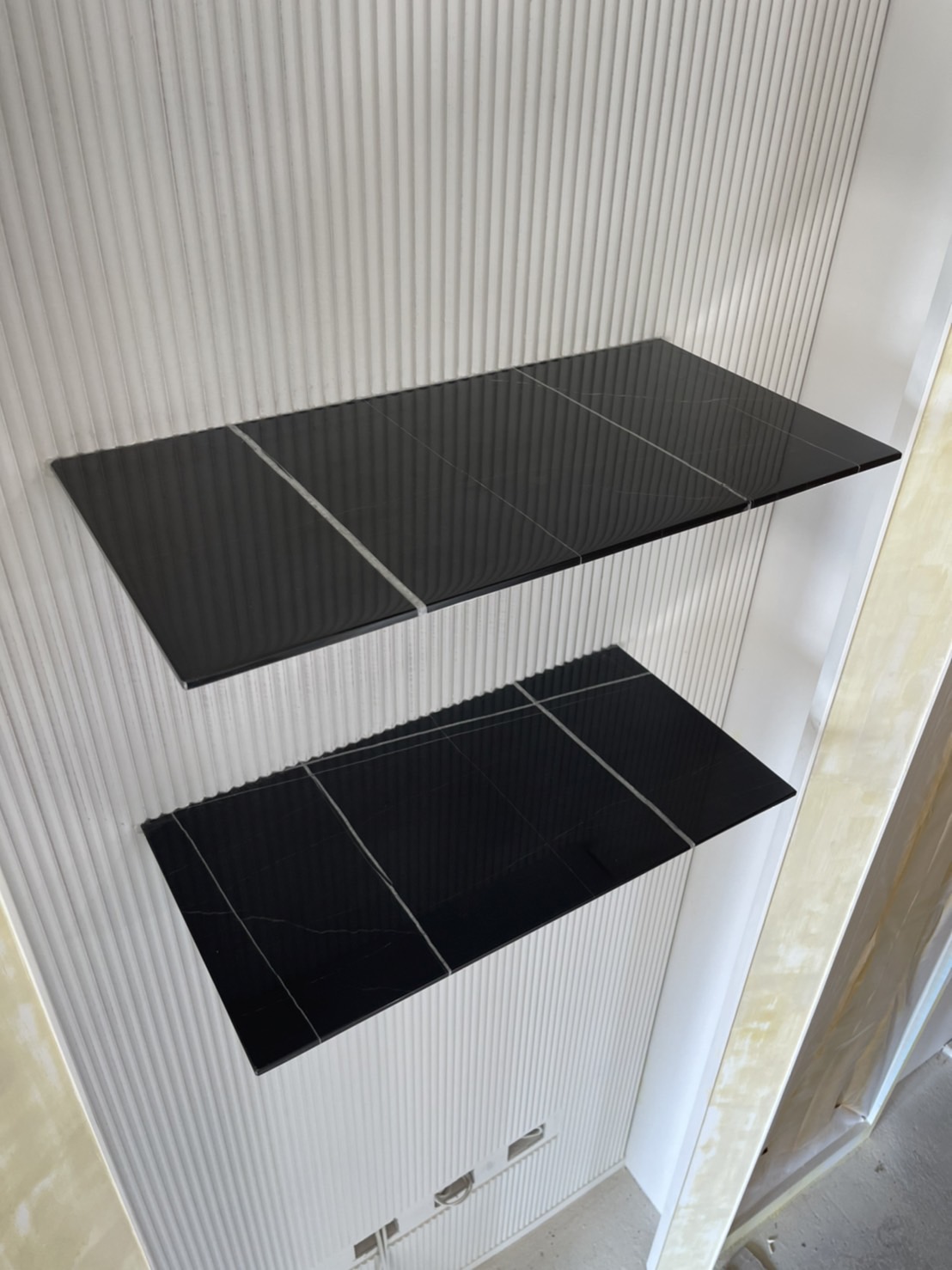 聖羅蘭黑金-層板