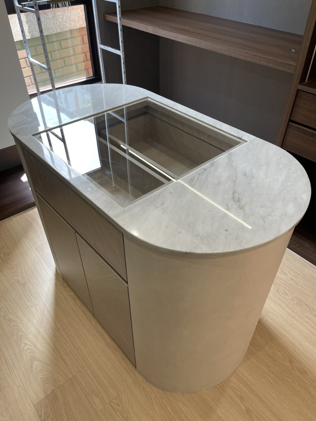 卡拉拉白-飾品櫃檯面