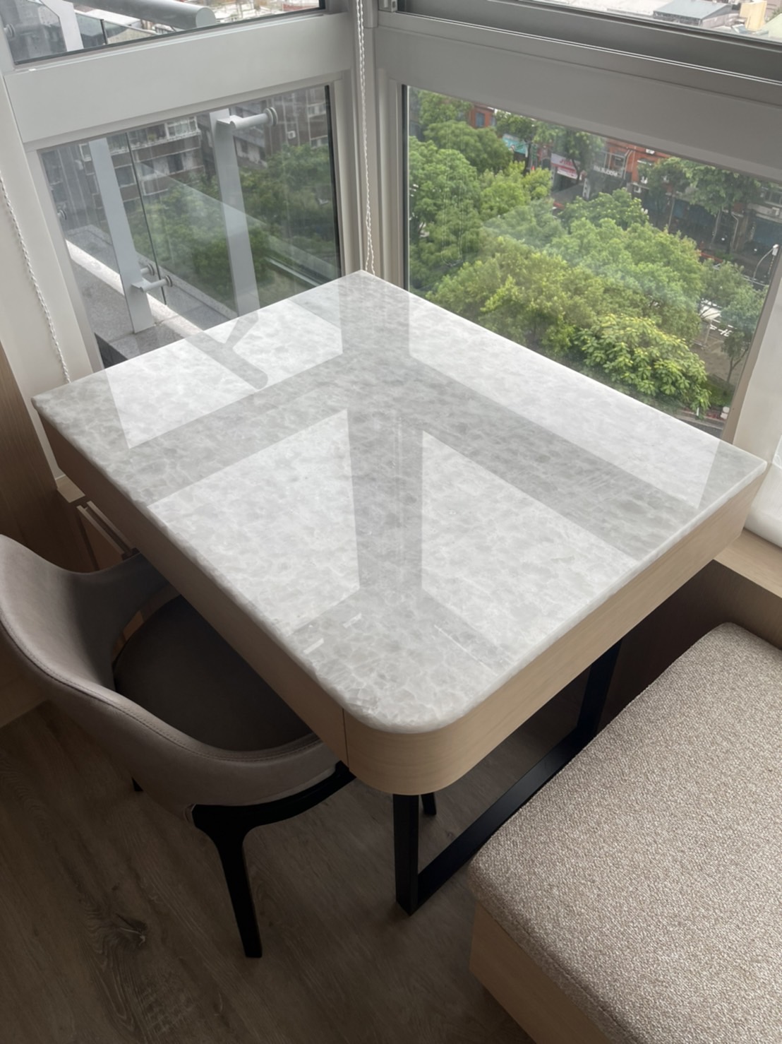 琉璃水晶-化妝桌檯面