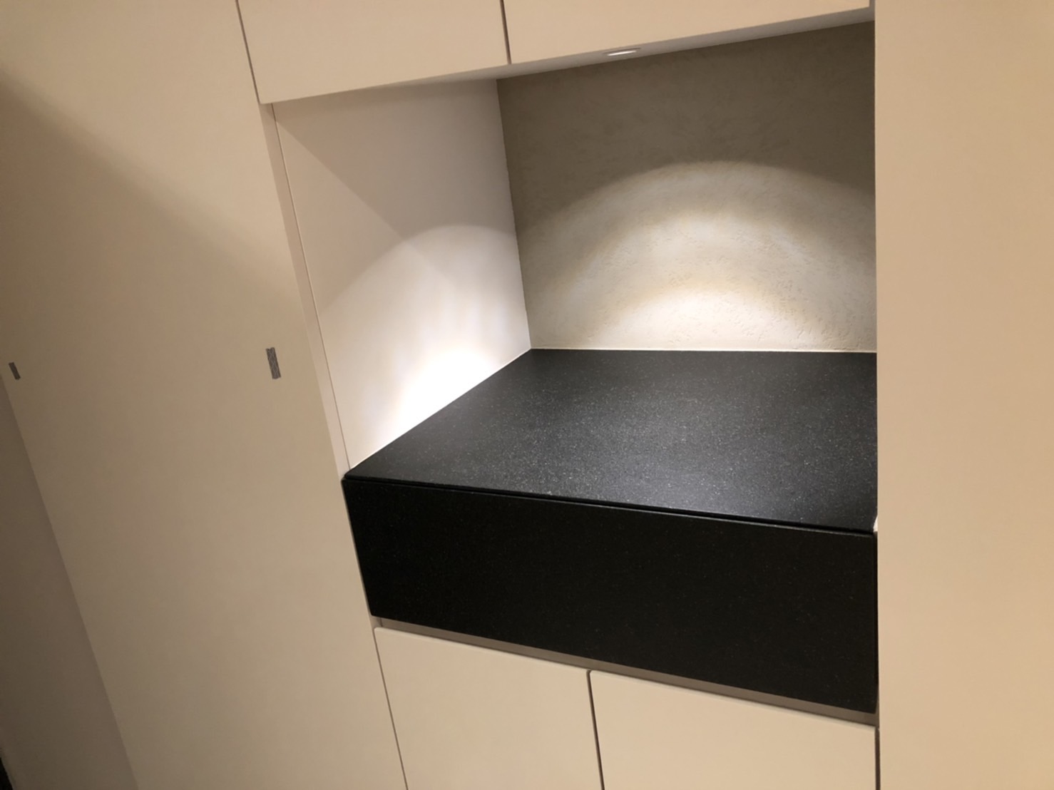 印度黑水沖仿-檯面