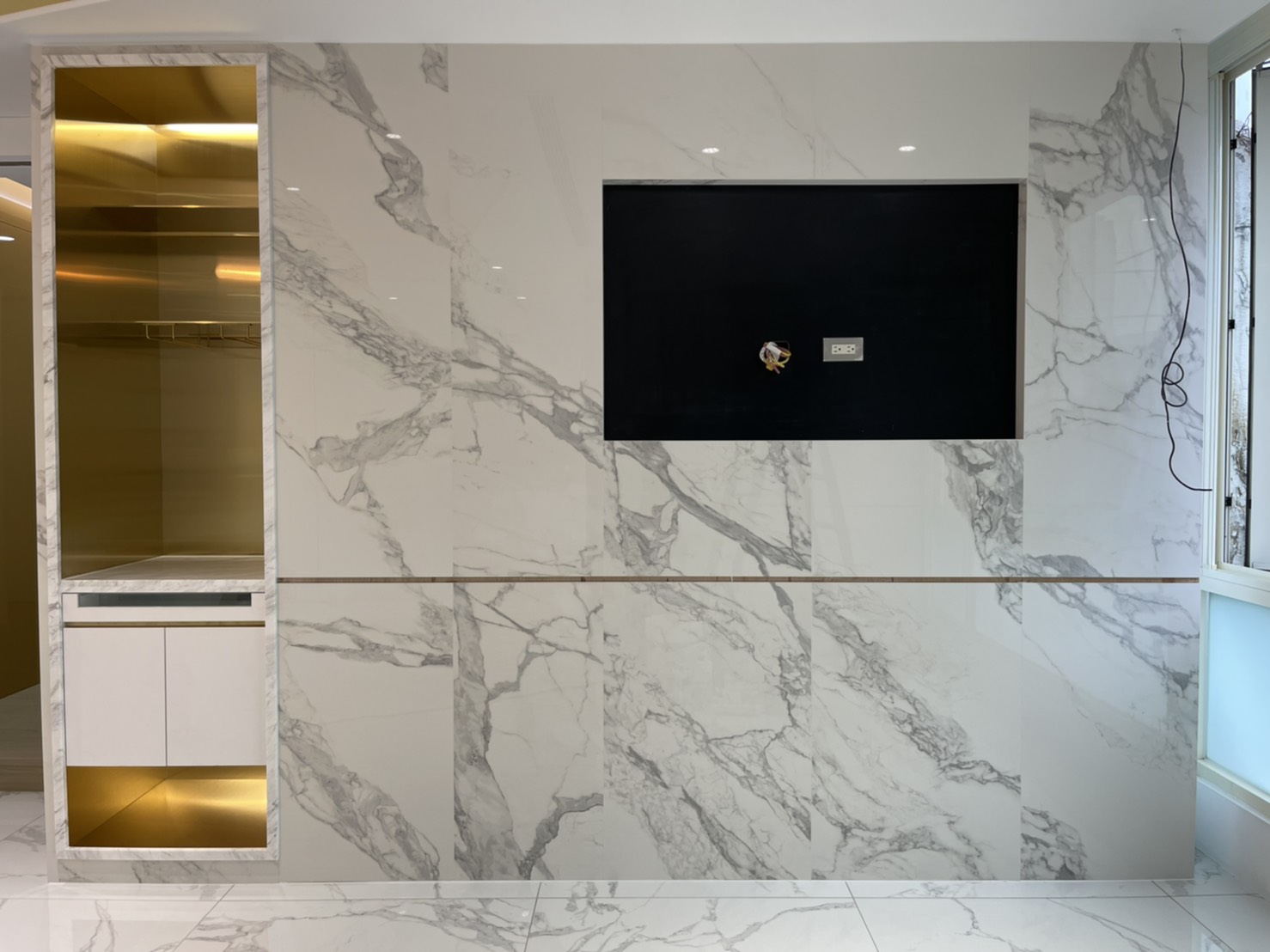 薄磚水墨白亮-牆面