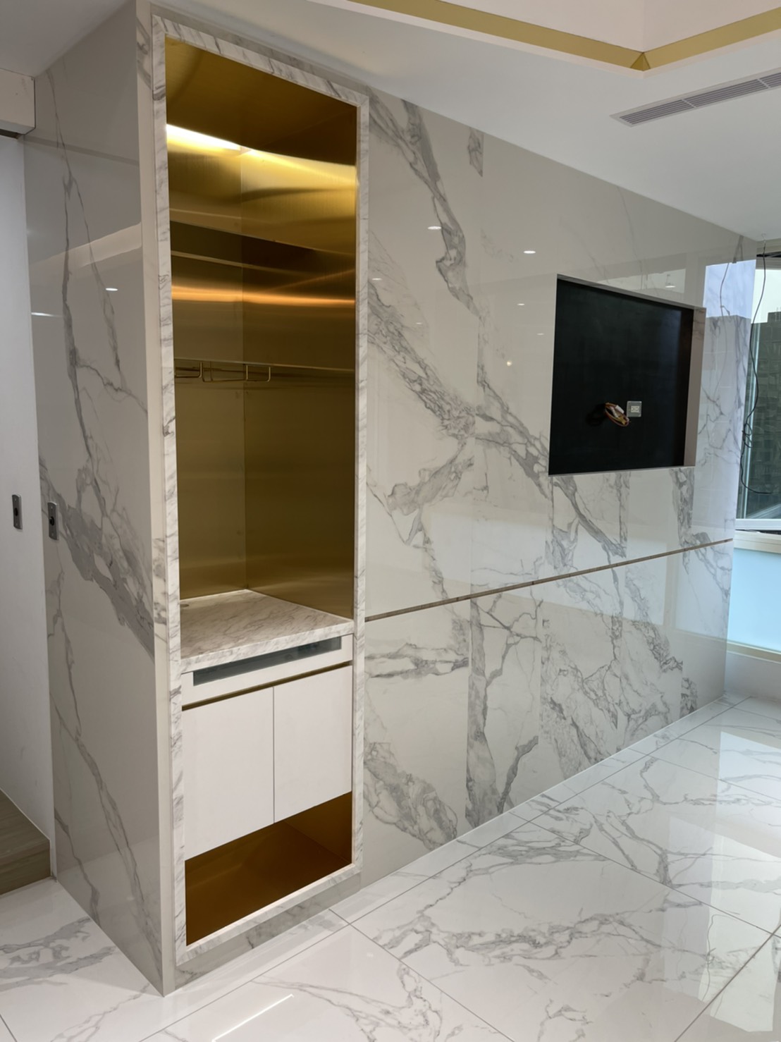 薄磚水墨白亮-牆面