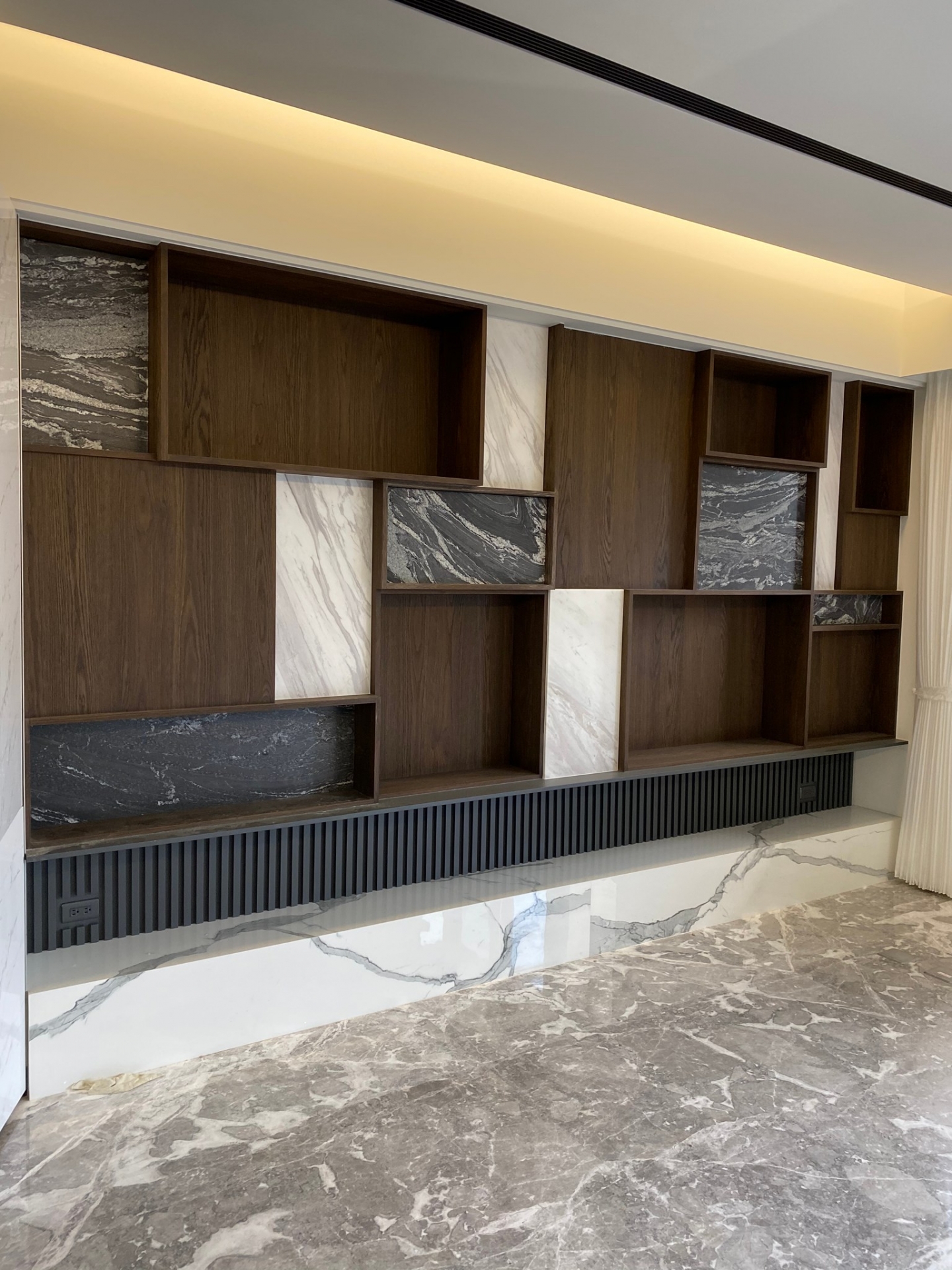 薄磚銀狐-牆面+檯面