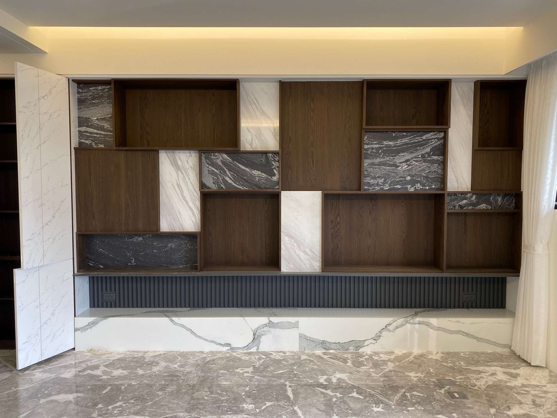 薄磚銀狐-牆面+檯面