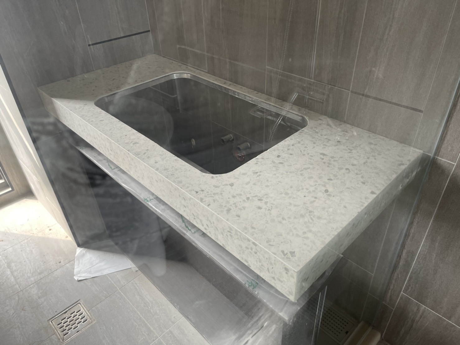 薄磚水磨石-檯面