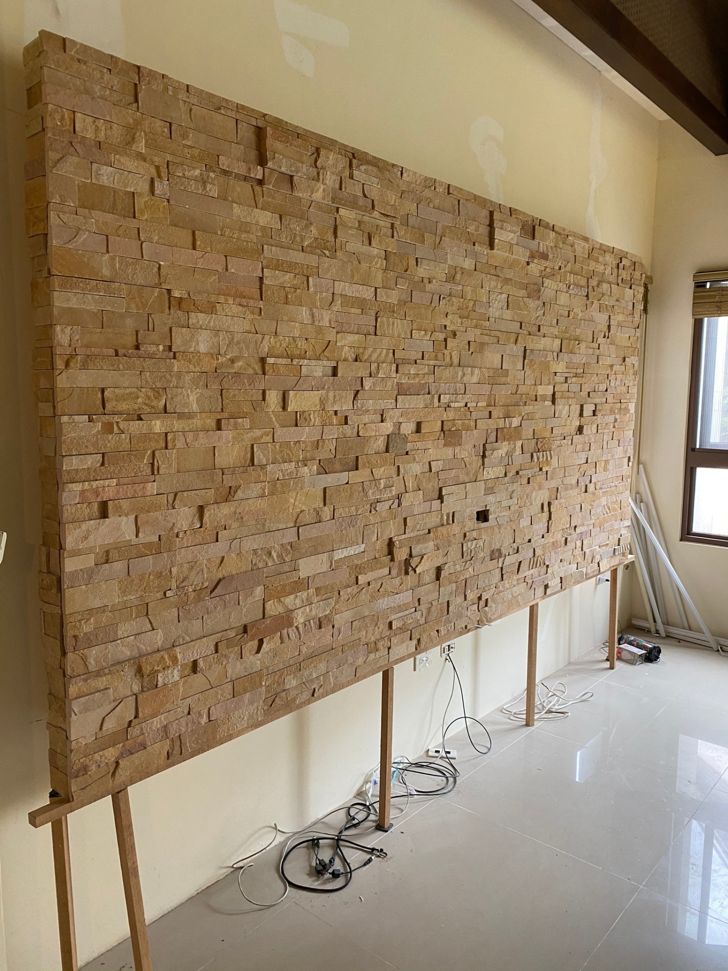 黃砂岩文化石(自然平面)60*15公分規格