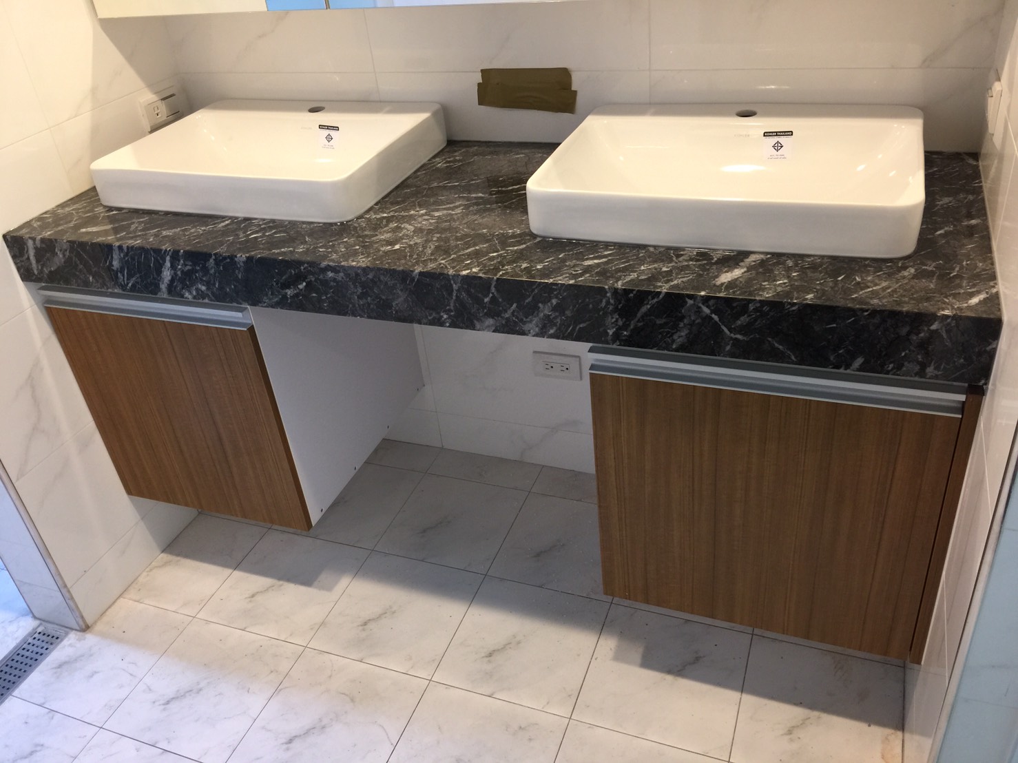 印度黑-洗手檯面