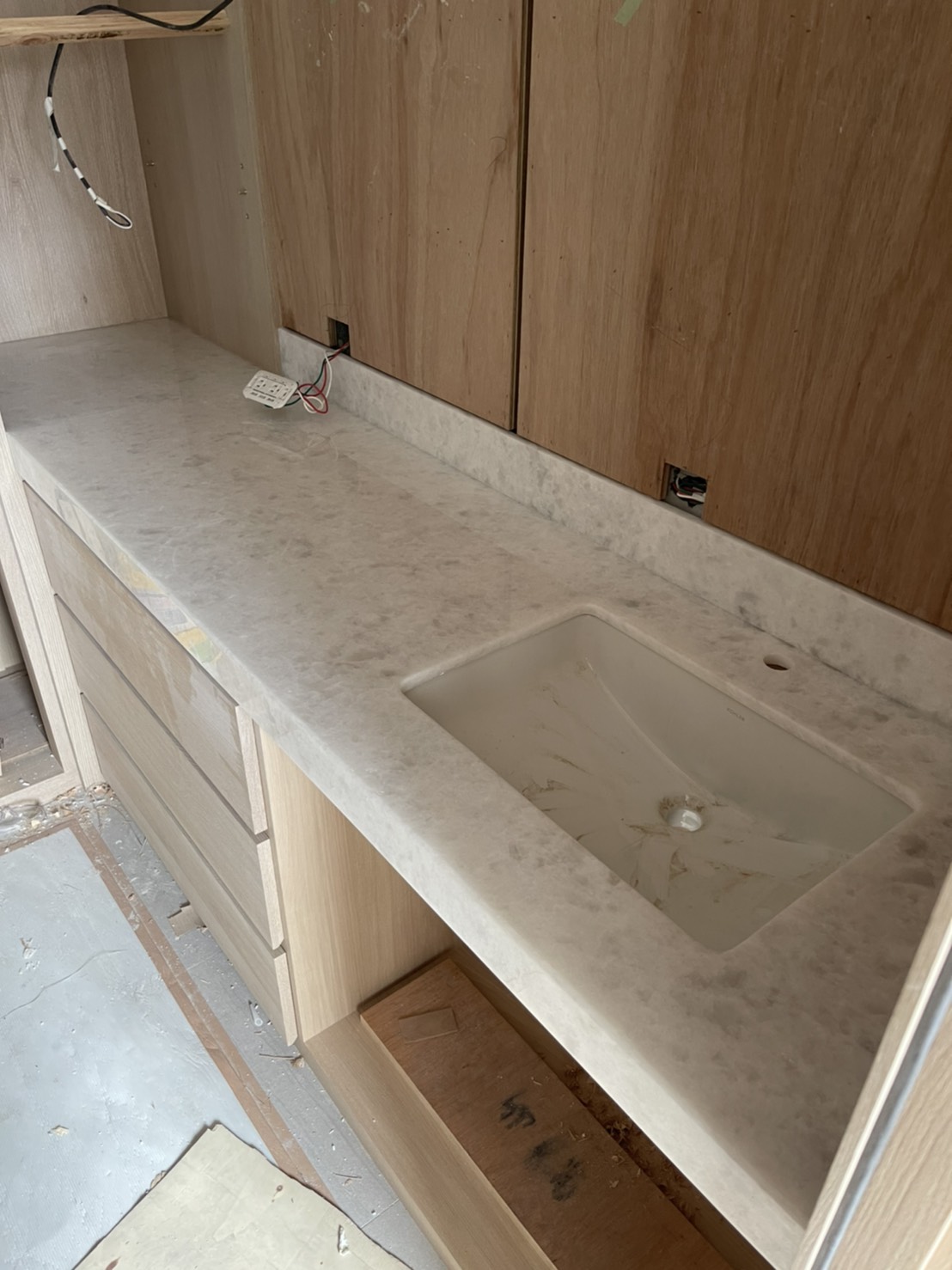 Diamond大結晶-洗手台