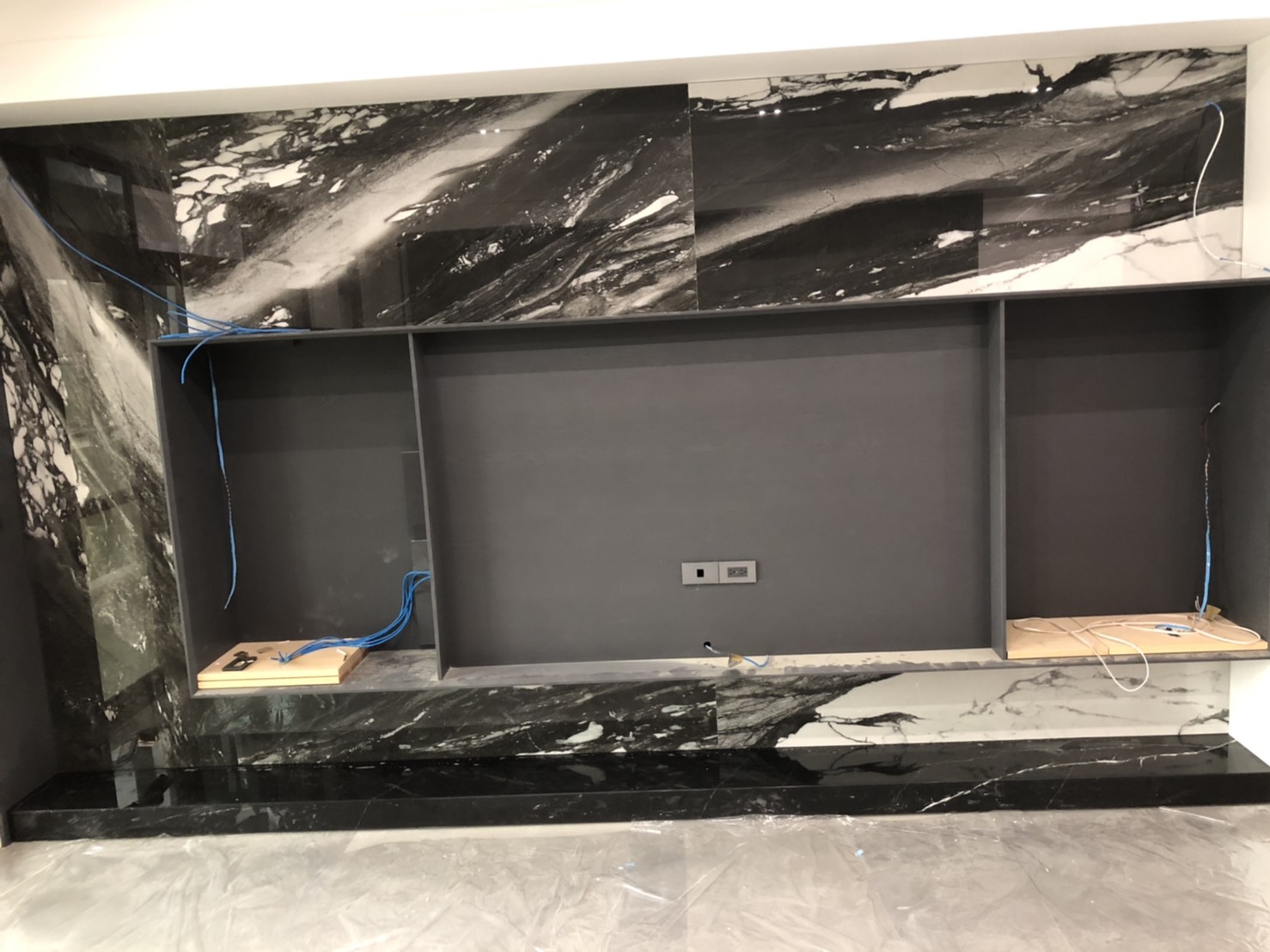 黑雲石-電視台面