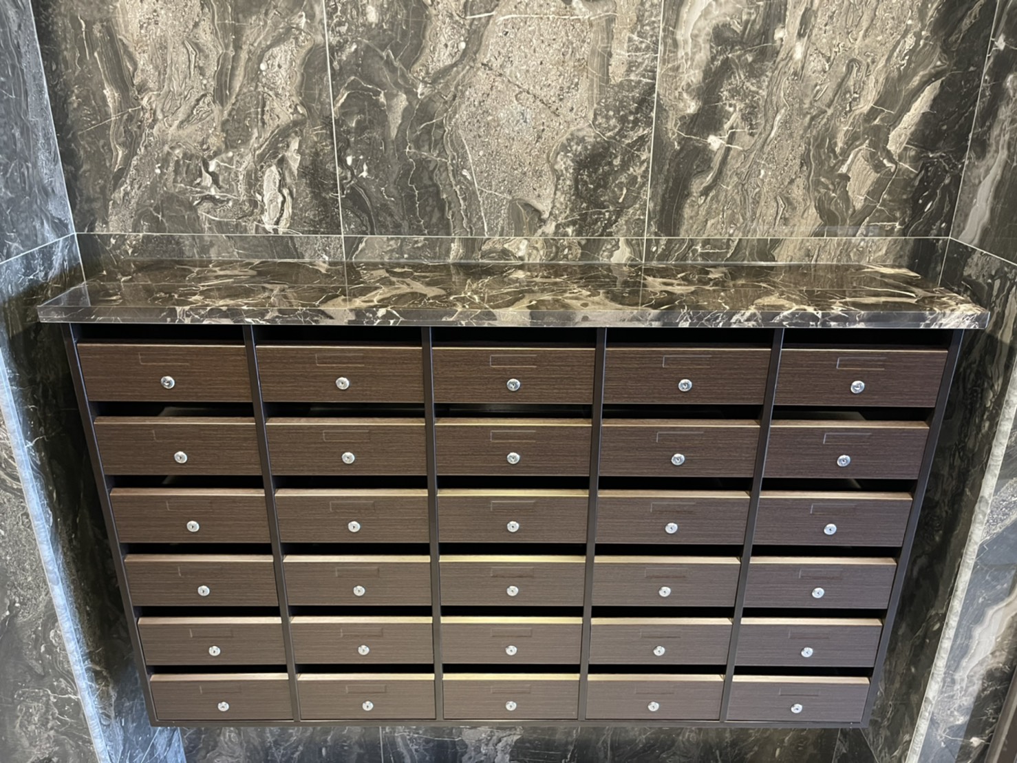 金鑲玉-信箱檯面