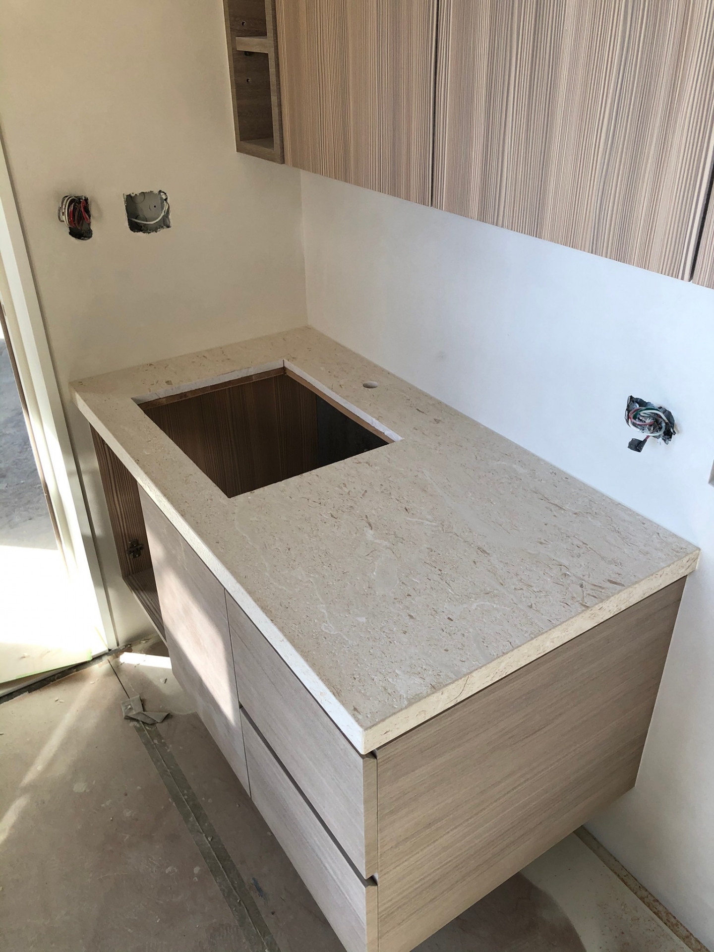 雅士洞石仿古-洗手台