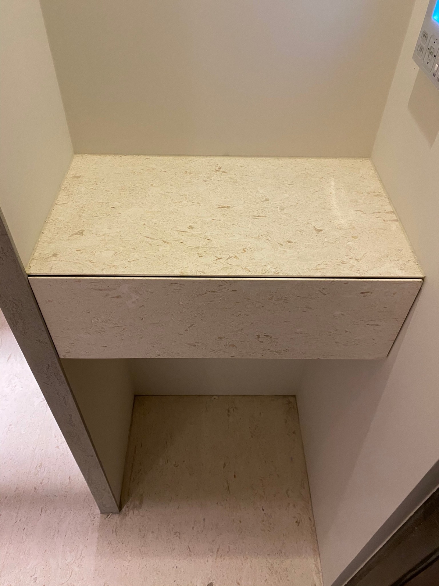 雅士洞石仿古-檯面