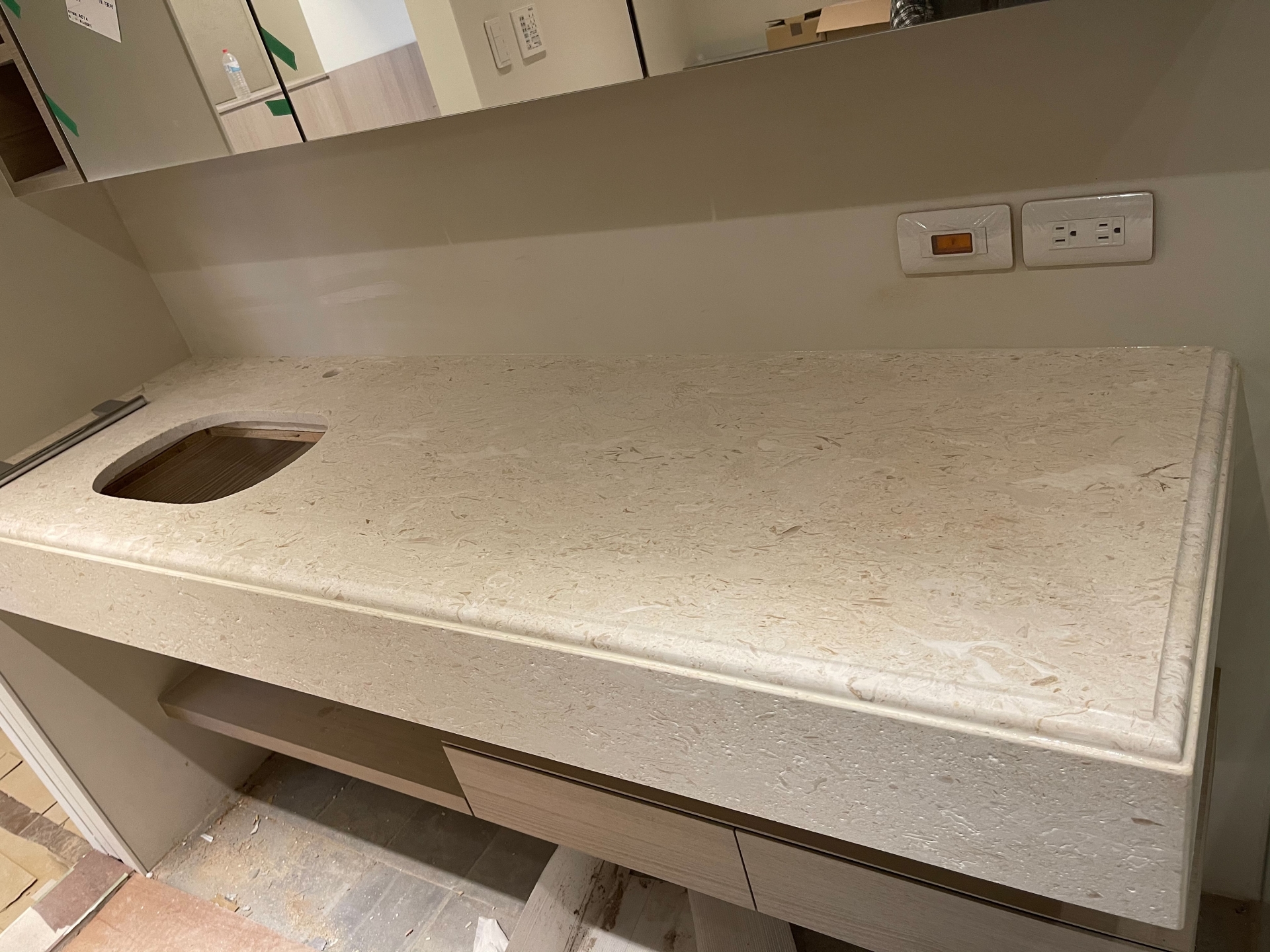 雅士洞石仿古-洗手台