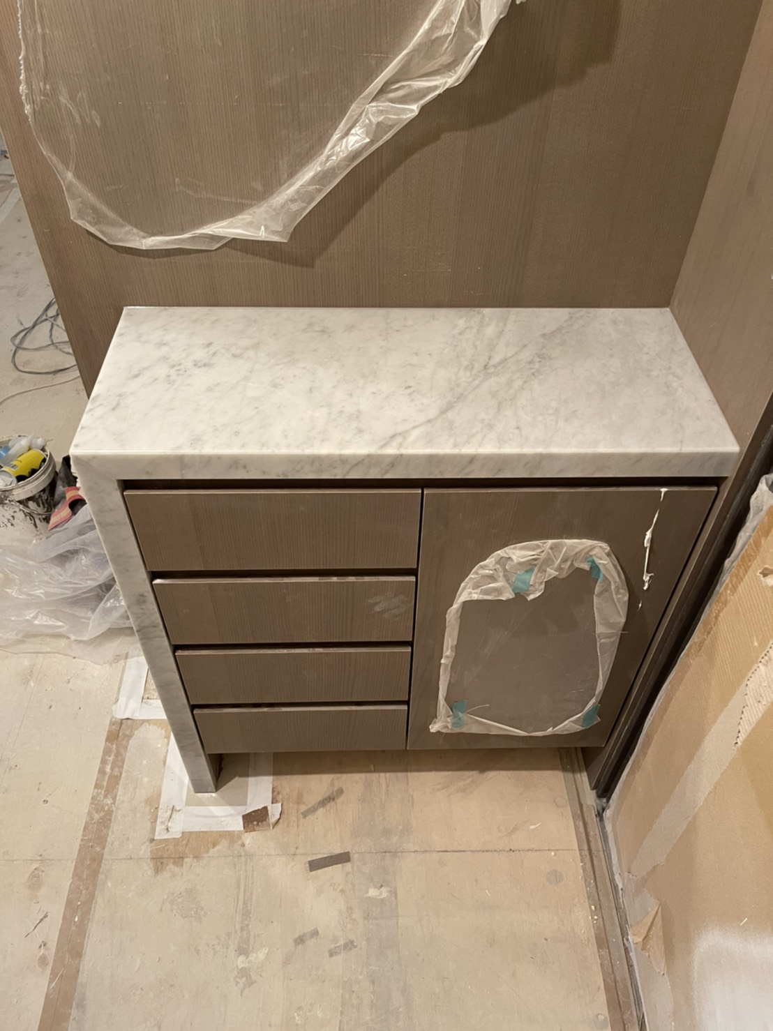 雪白卡拉拉-玄關檯面