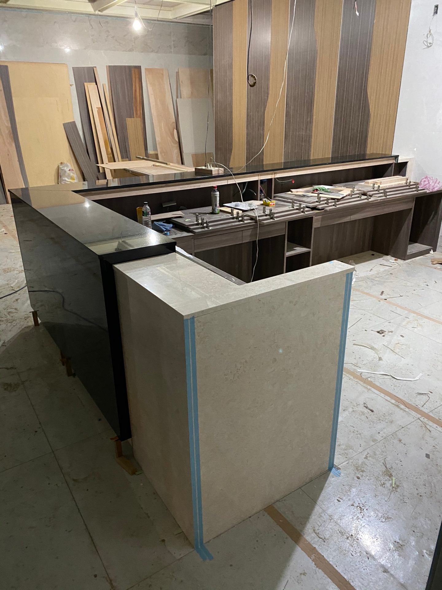 印度黑+日光玫瑰-櫃台