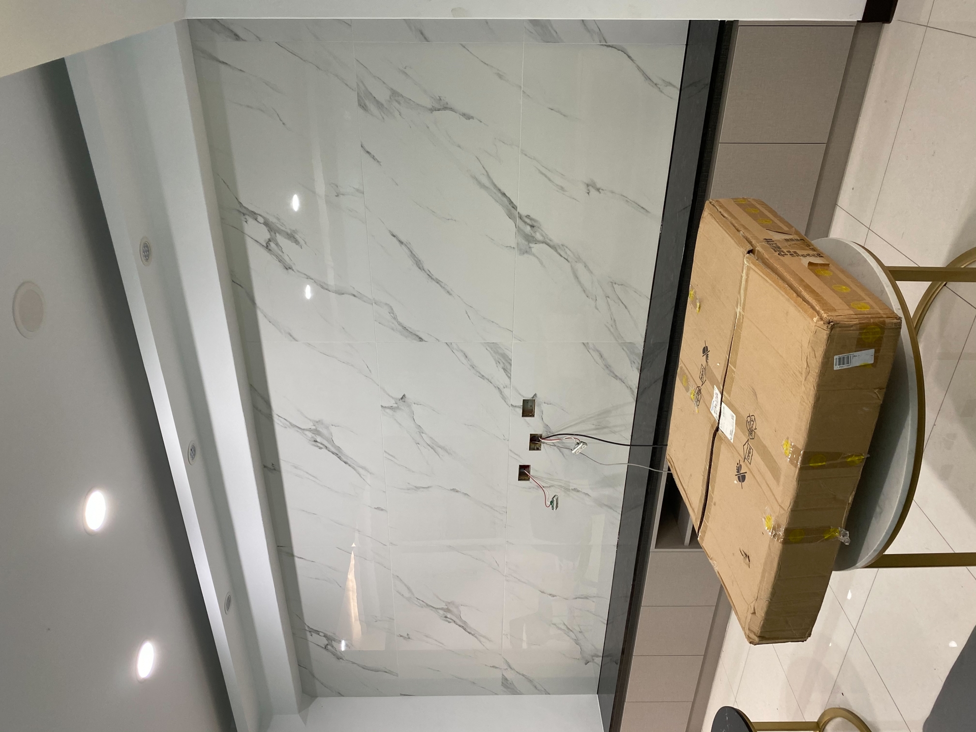 咖啡絨-電視檯面