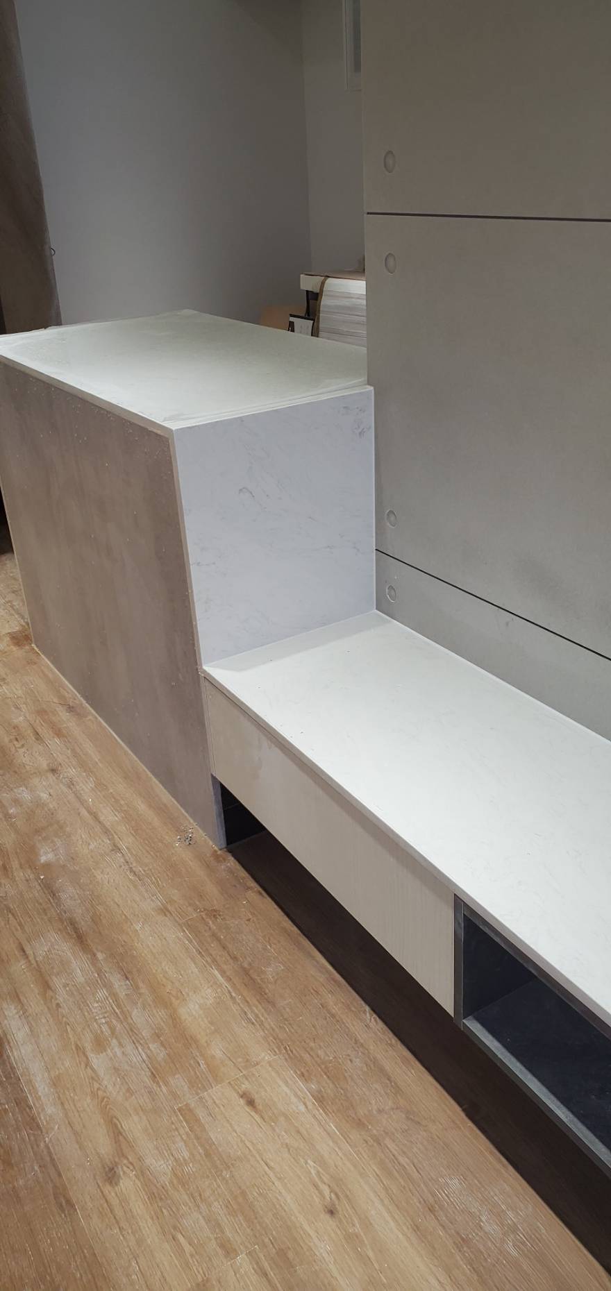 雅士白-電視檯面+吧檯