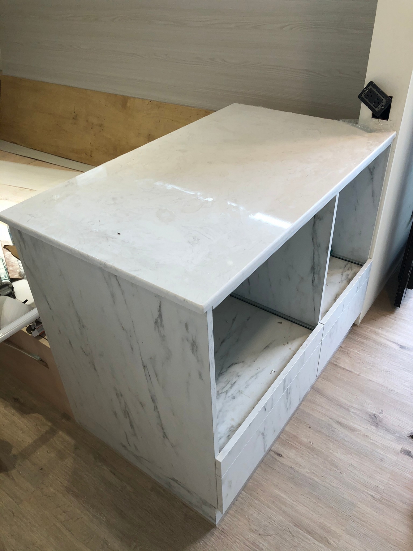 雅士白-中島檯面