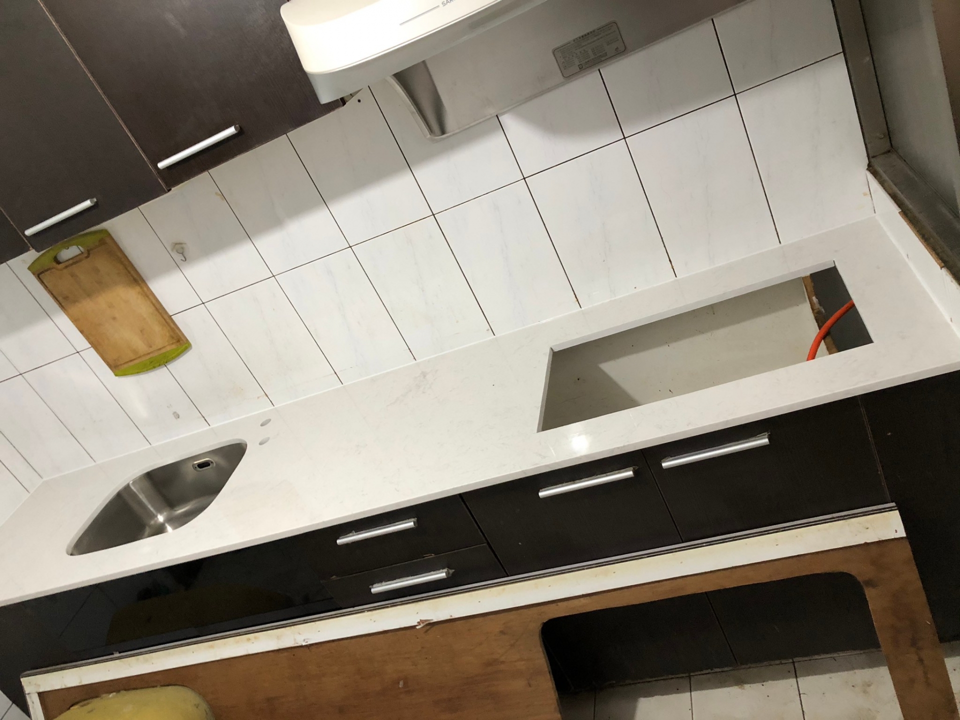 雅士白-廚房檯面