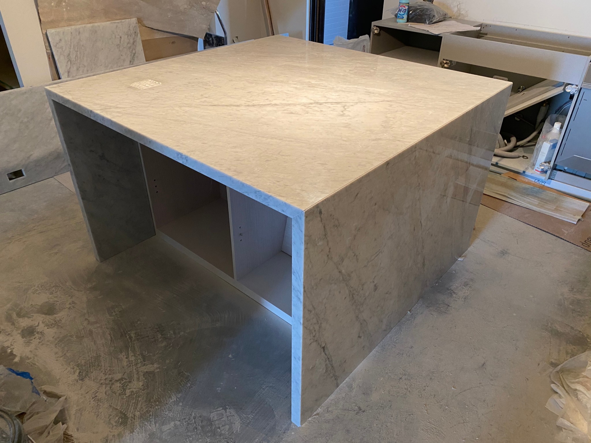 雪白卡拉拉-中島檯面