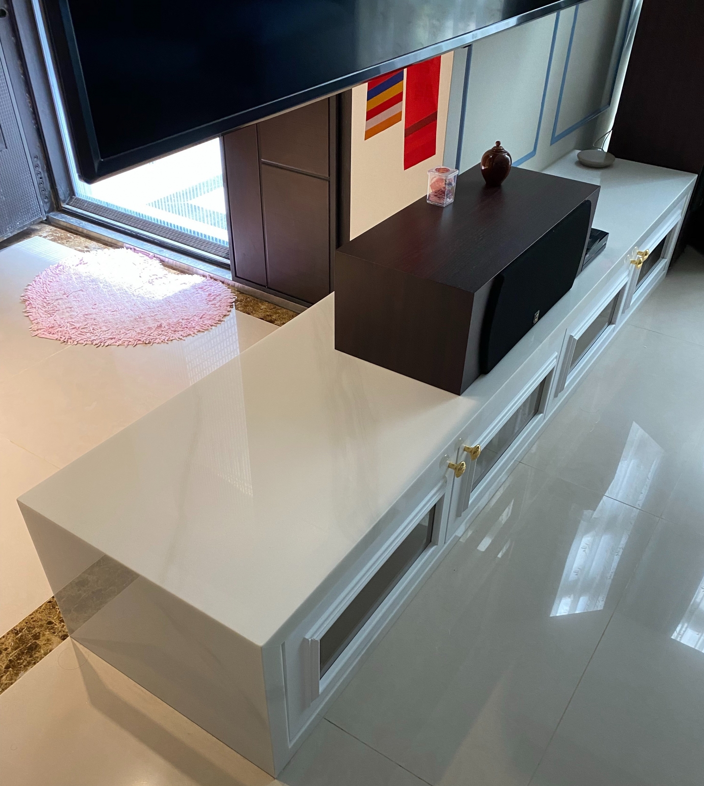 雪白銀弧(人造)-檯面