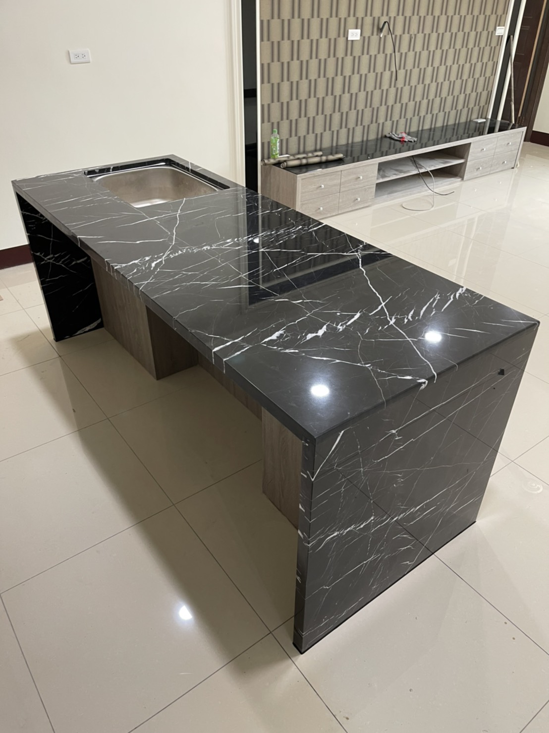 黑雲石-中島檯面