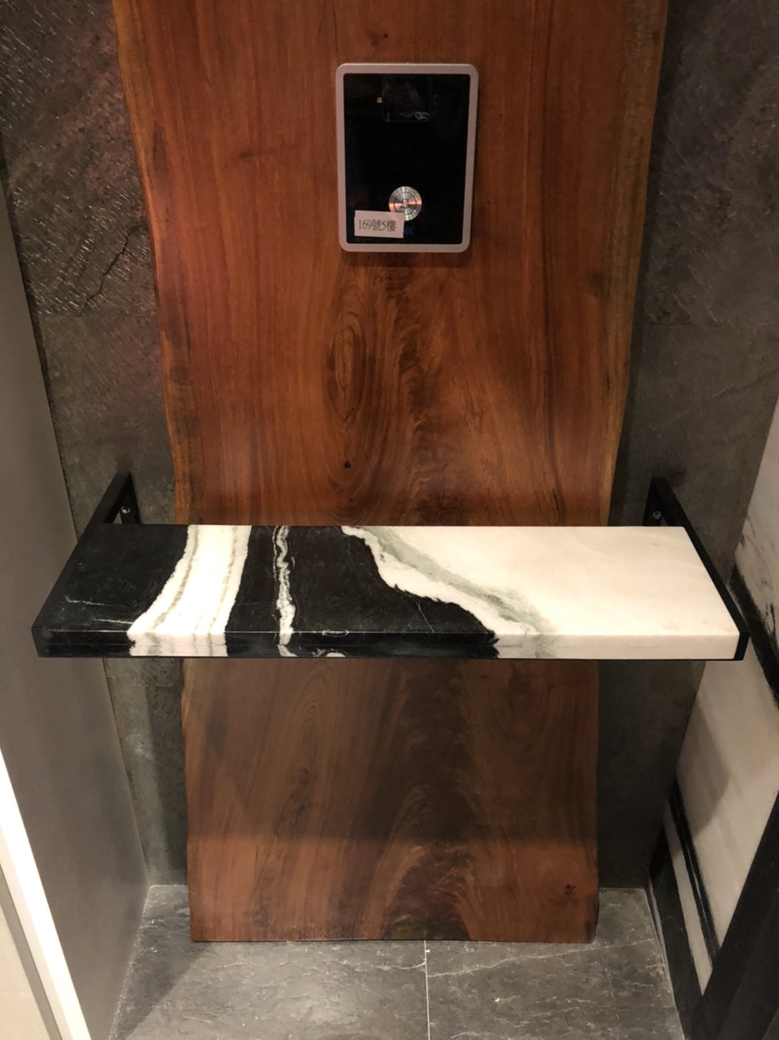 熊貓白-玄關檯面