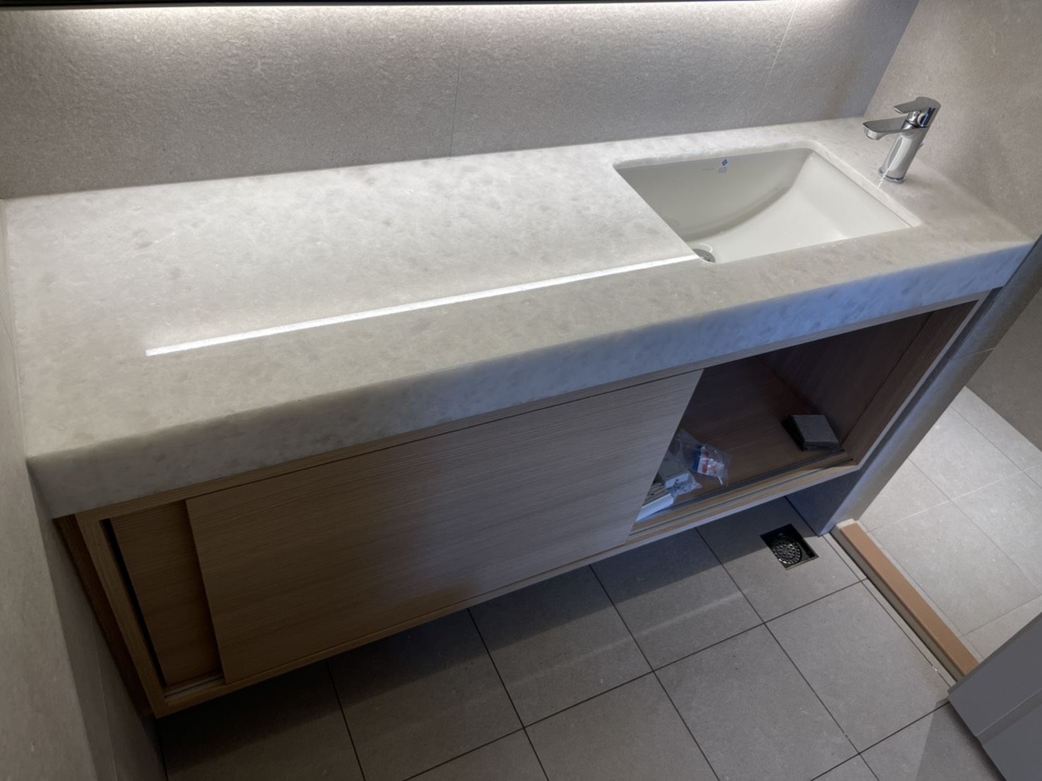 Diamond大結晶-洗手台