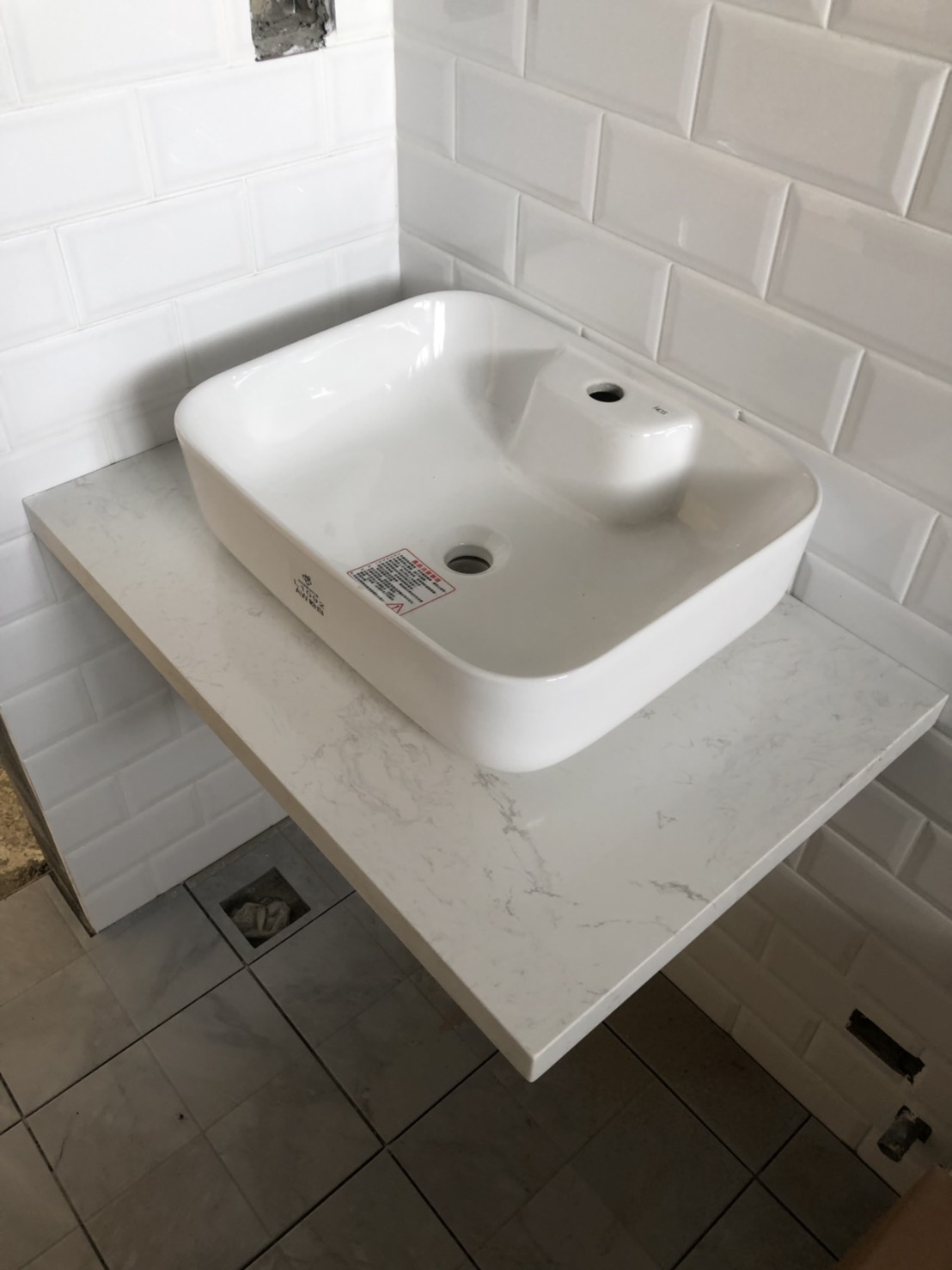 雅士白-洗手檯面