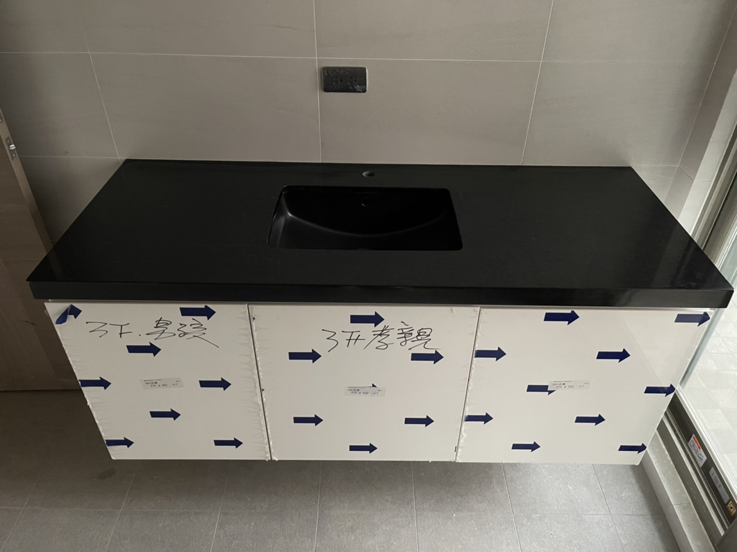 印度黑-洗手檯面