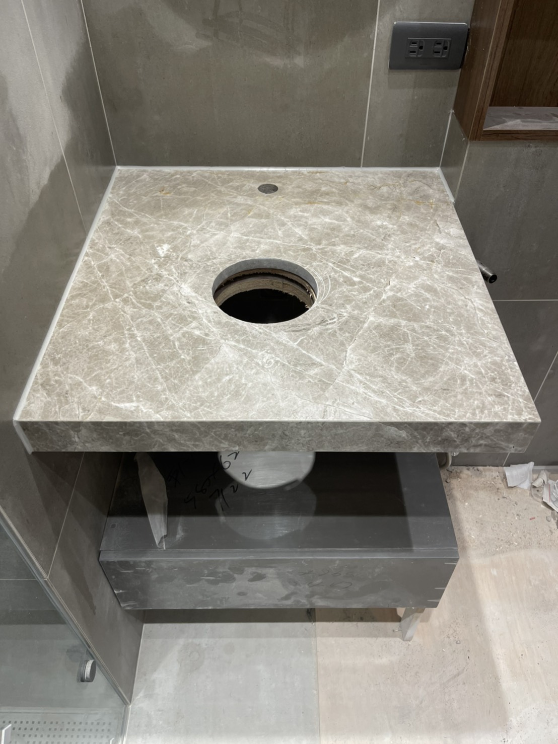 安格拉珍珠-洗手檯面