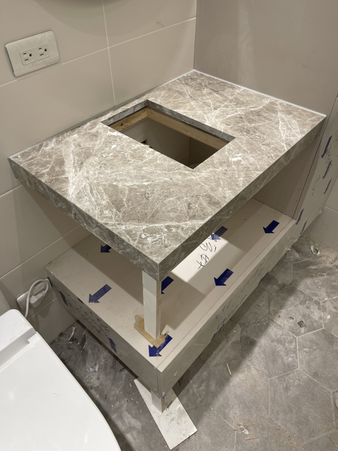 安格拉珍珠-洗手檯面