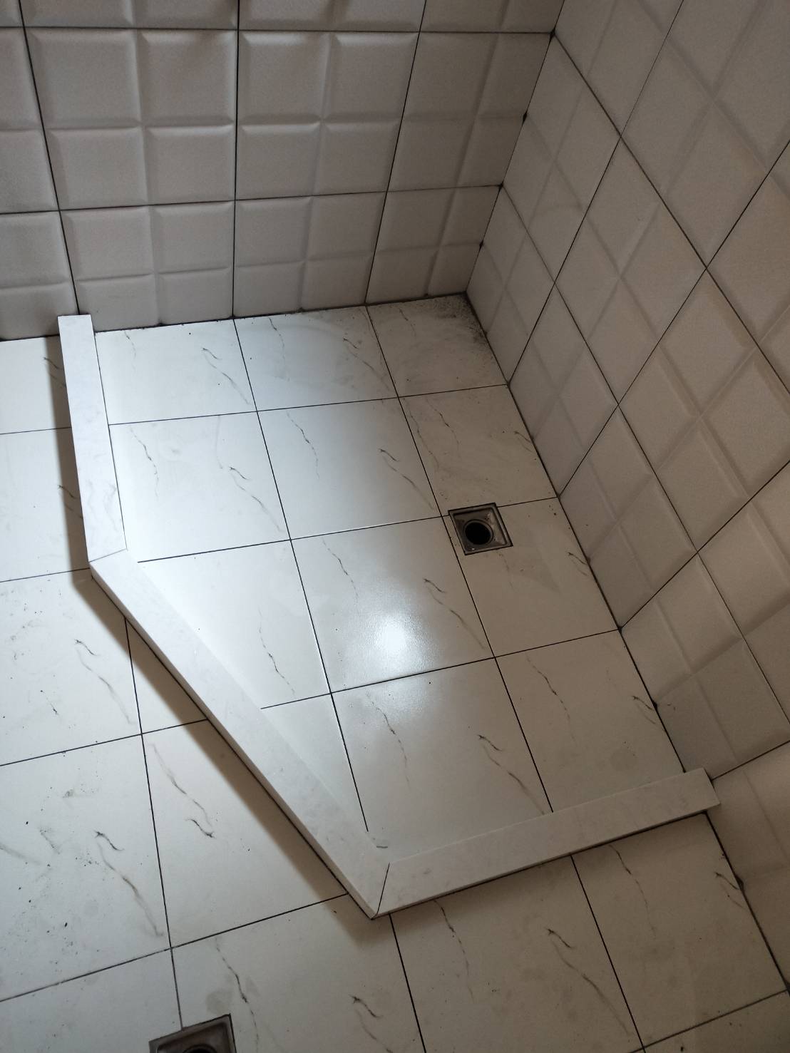 雅士白-浴室淋浴門檻