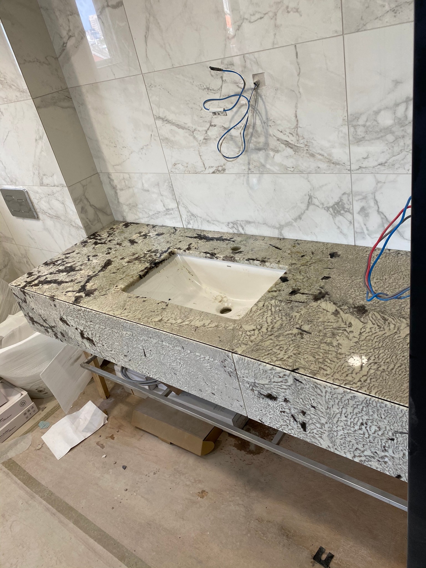 白金-洗手台加抽屜板