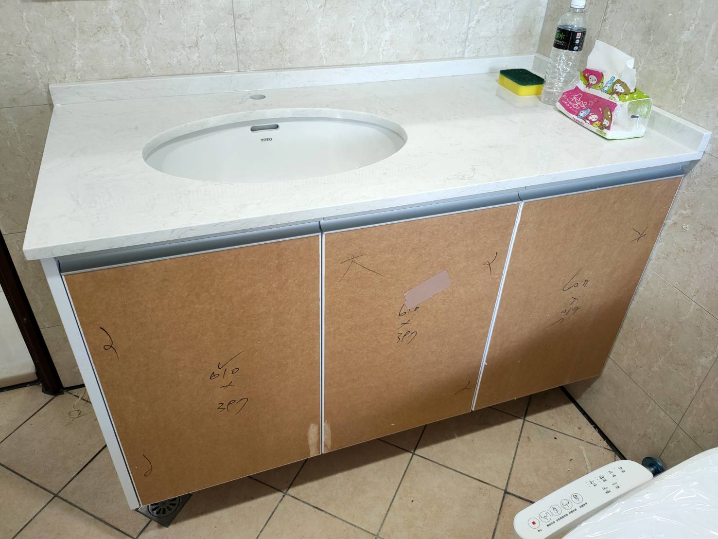 雅士白-廚房檯面