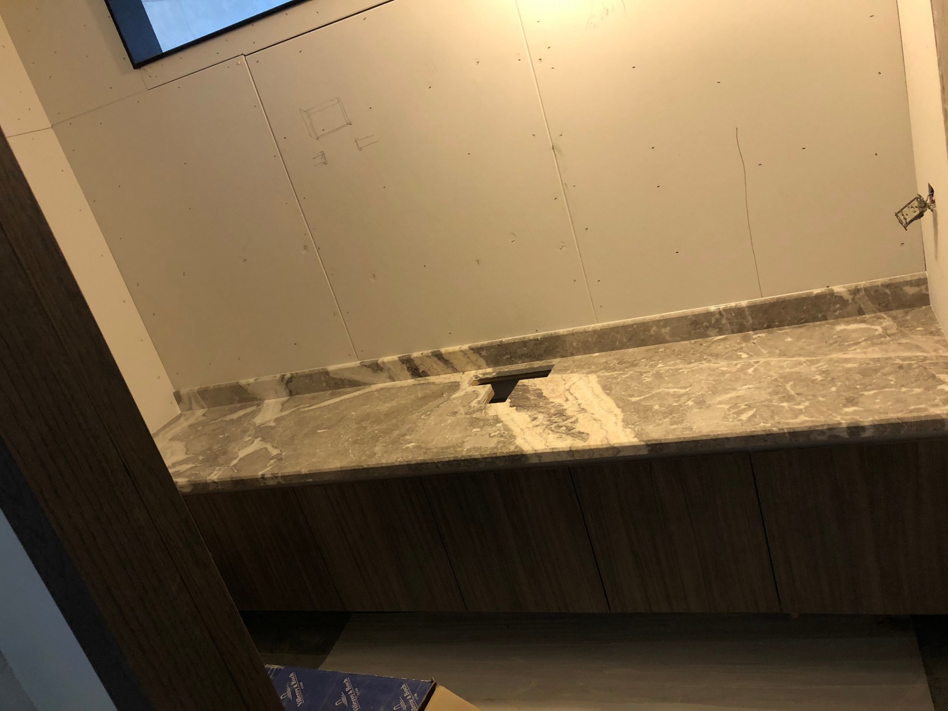 安格拉珍珠-洗手檯面