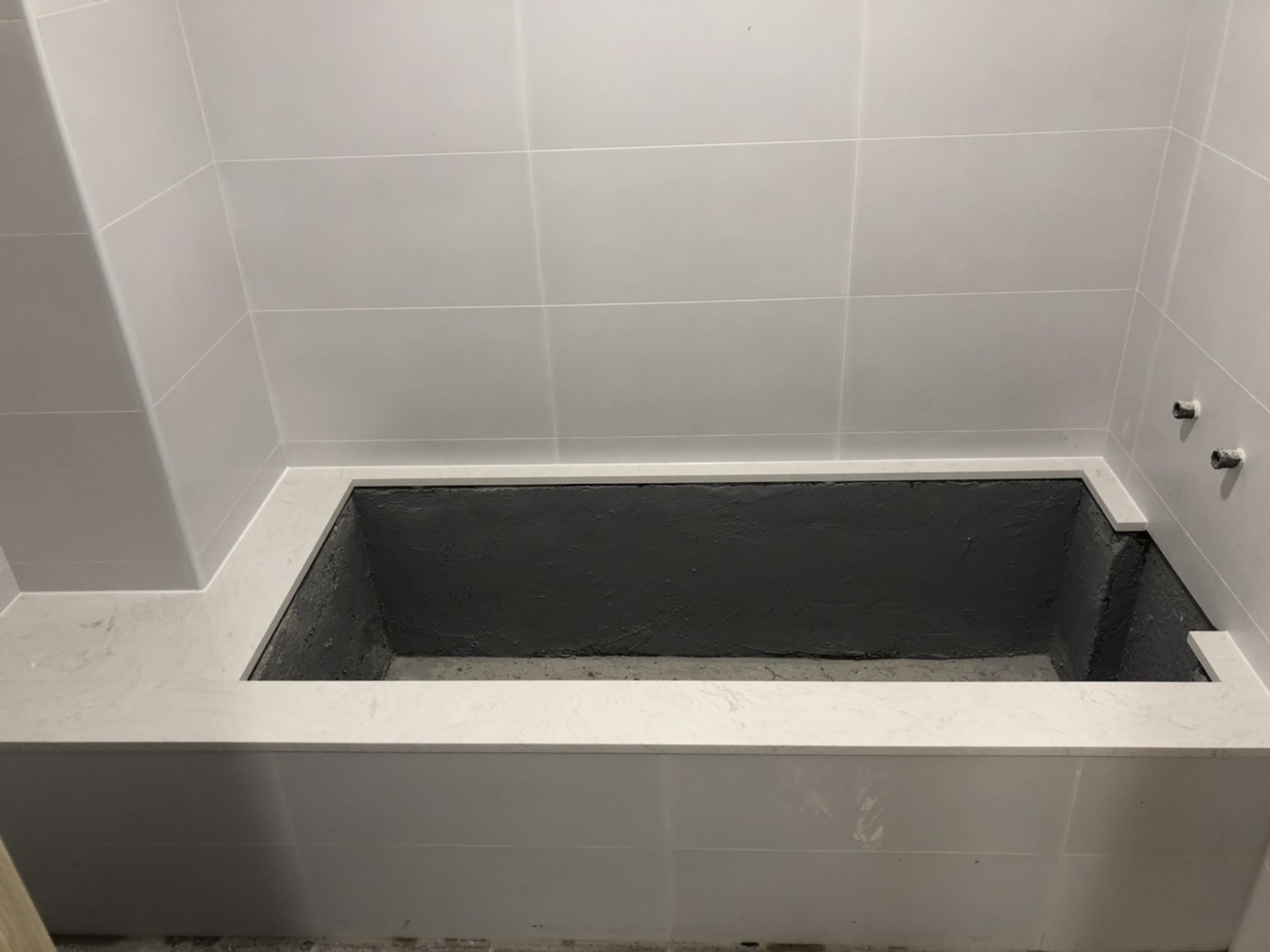 雅士白-浴缸檯面