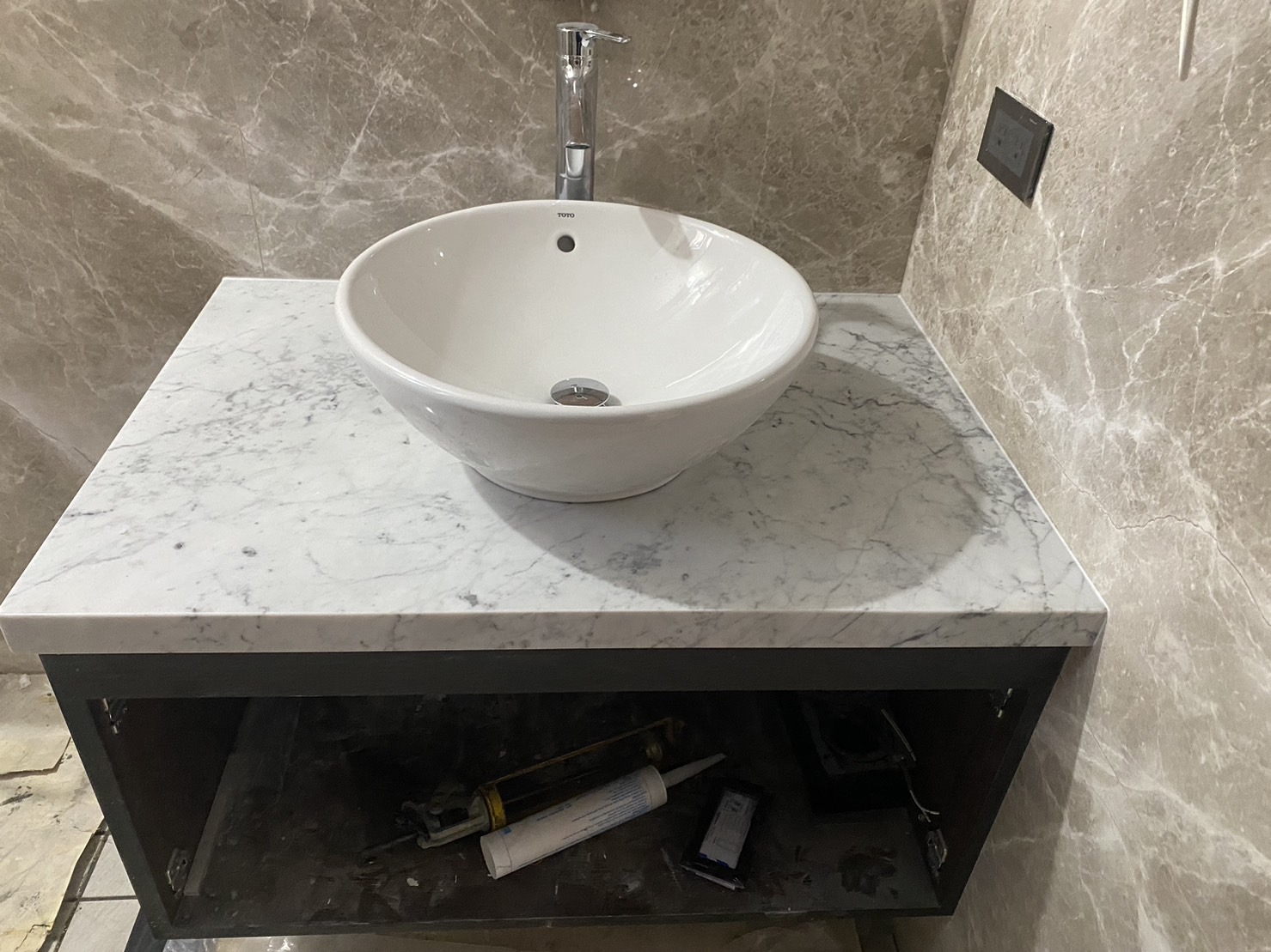 小雕刻白-洗手台