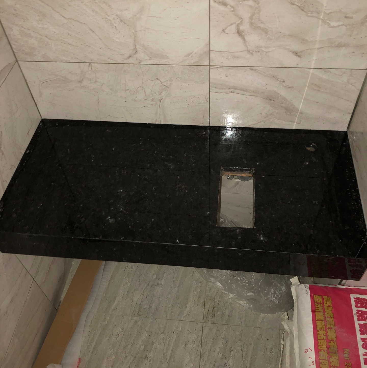 咖啡絨-洗手檯面