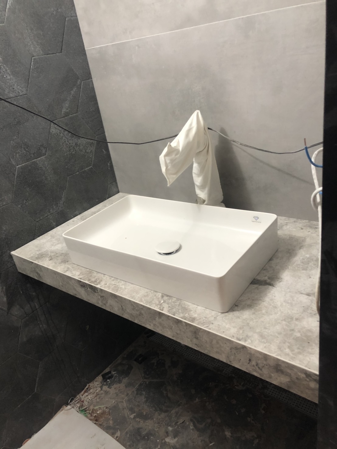 銀河灰-浴室洗檯面