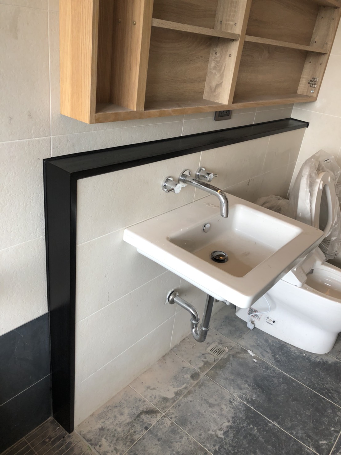 印度黑復古面-浴缸