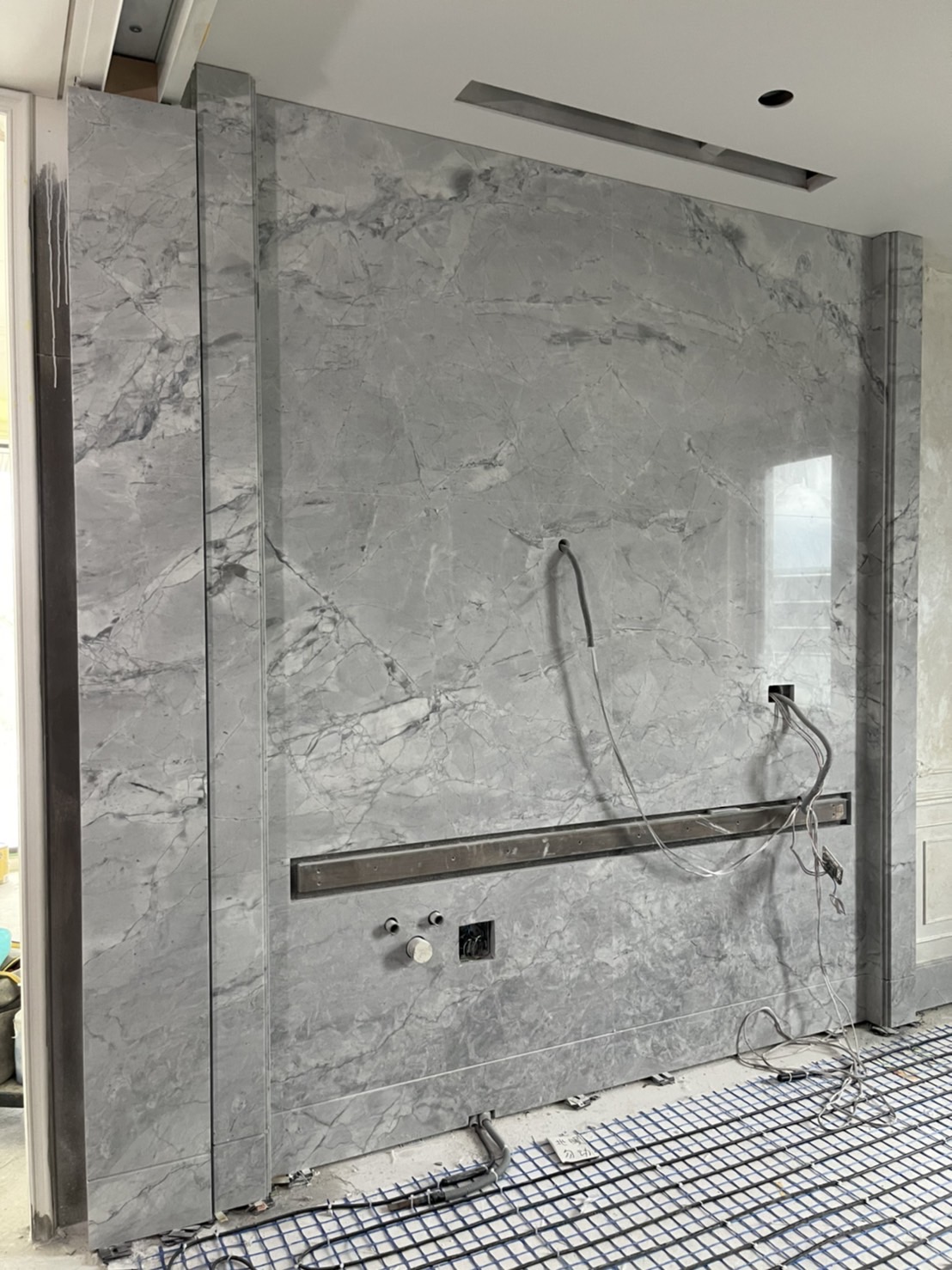 星空-浴室牆面+地坪