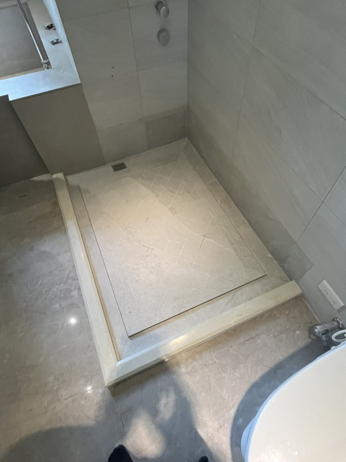 雅士白-淋浴門檻