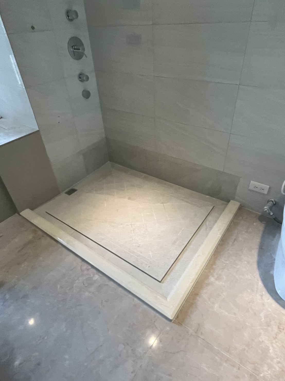 雅士白-淋浴門檻