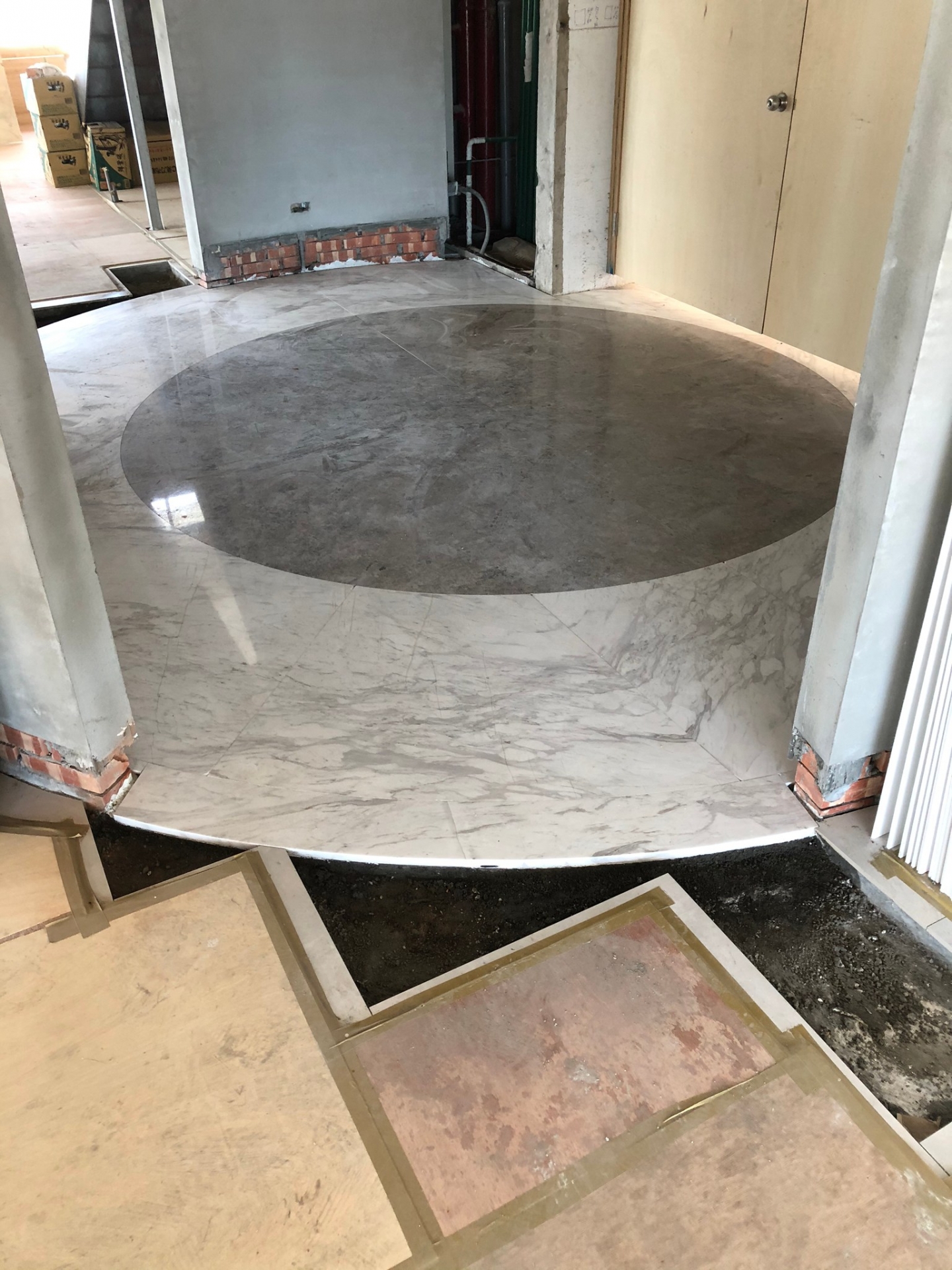 銀狐+銀灰珍珠-玄關地坪